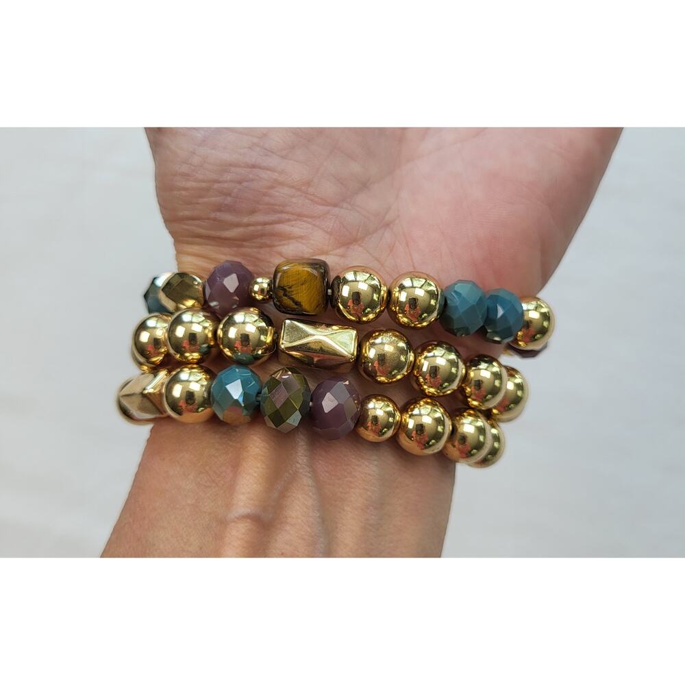 Multi-Colored Gold Tone Beaded Bracelet Set of 3 – Boho Charm Stack - Picture 3 of 8